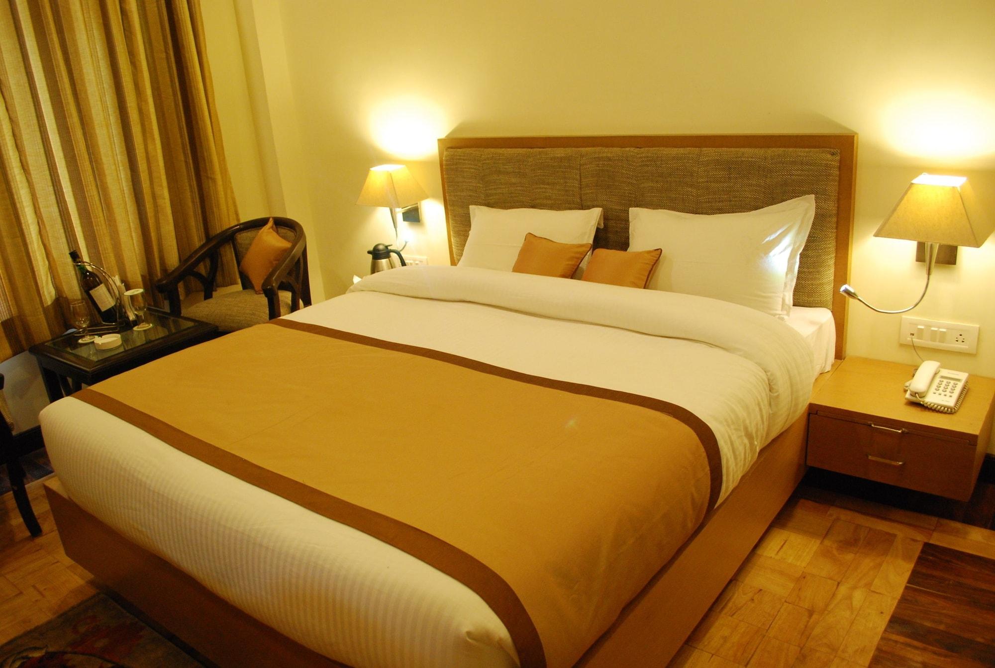 Bravia Hotel Manali Inn Esterno foto