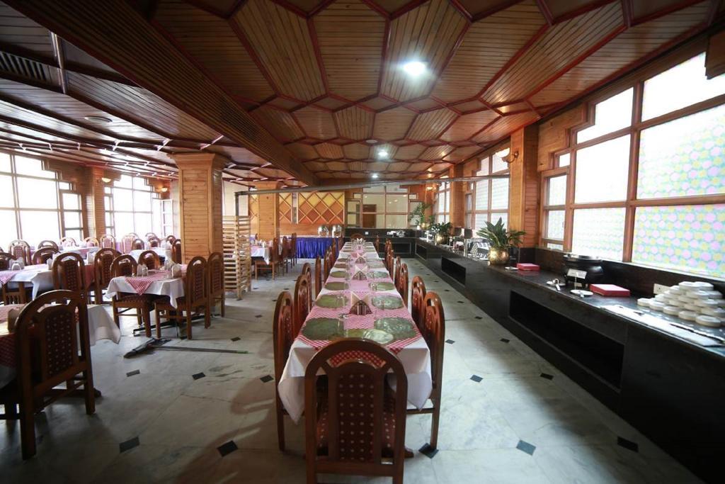 Bravia Hotel Manali Inn Esterno foto